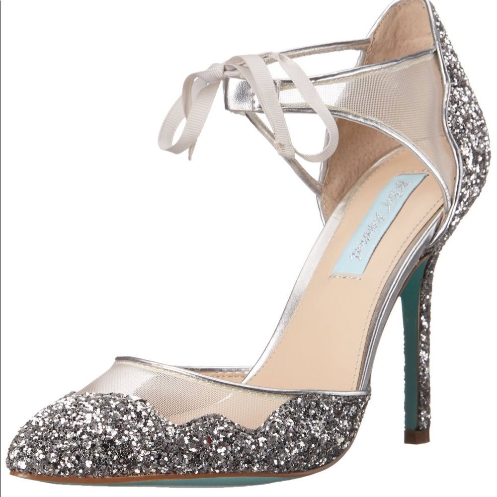 Sparkly heels !